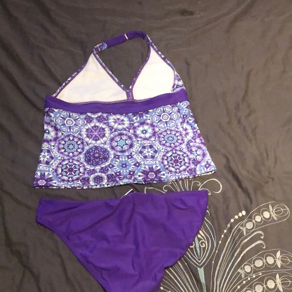 Two piece bathing suit - Picture 2 of 2